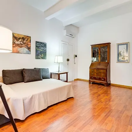 Borgo Vittorio Lovely House