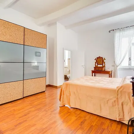 公寓 Borgo Vittorio Lovely House *